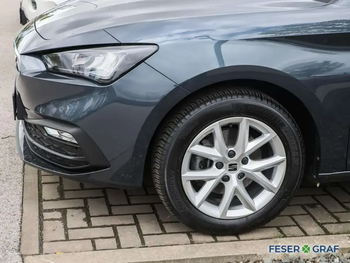 Gebraucht Seat Leon Style 110 PS (80 kW) 2024 Grau Kombi