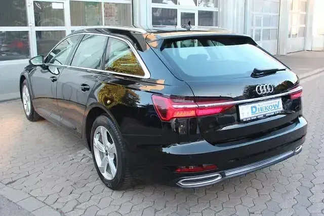 Gebraucht Audi A6 Sport 204 PS (150 kW) 2021 Schwarz Kombi