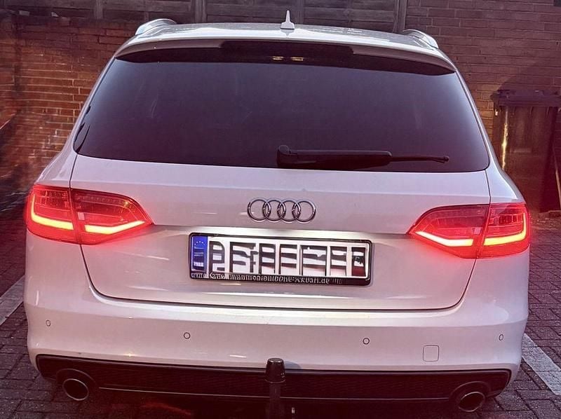 Second-hand Audi A4 S-Line 204 CP (150 kW) 2014 Alb Break