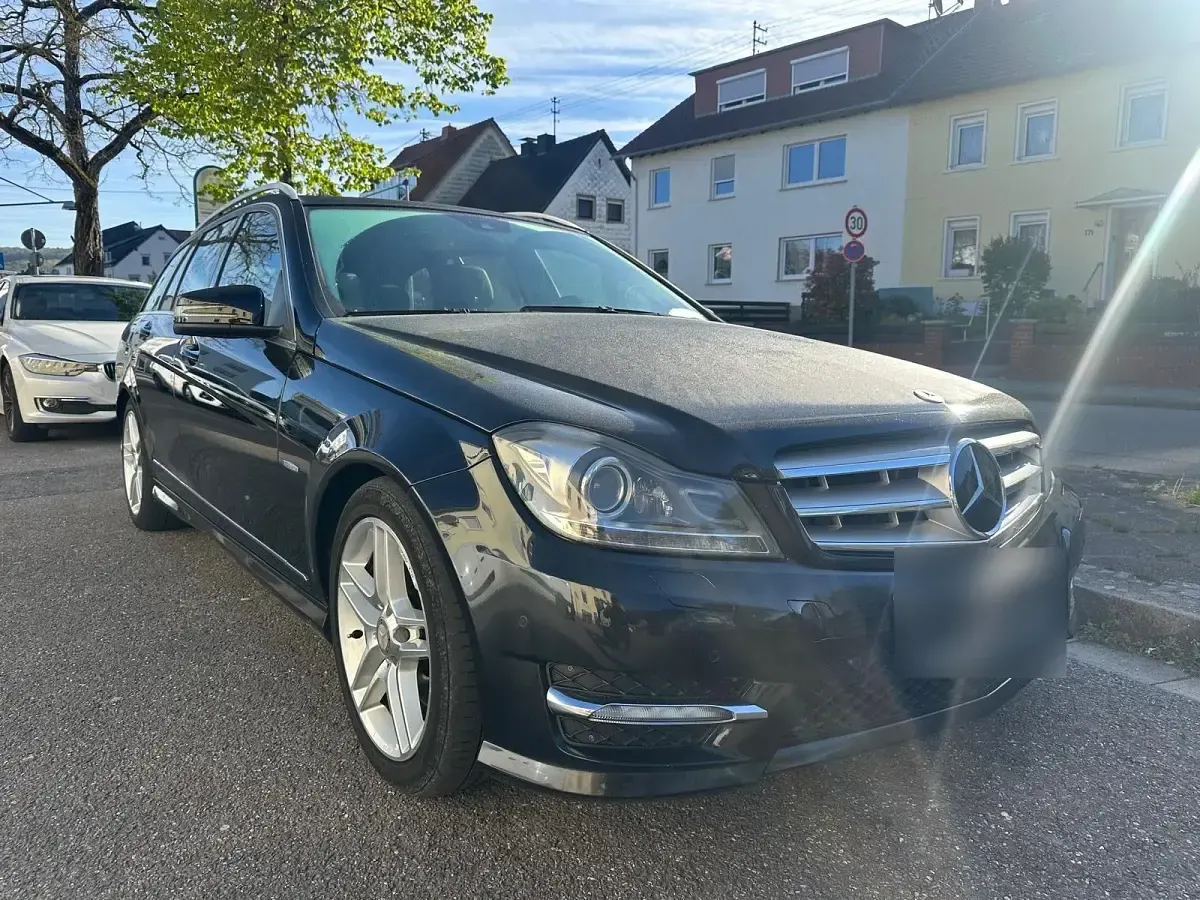 Gebraucht Mercedes C300 AMG 231 PS (169 kW) 2011 Schwarz Limousine