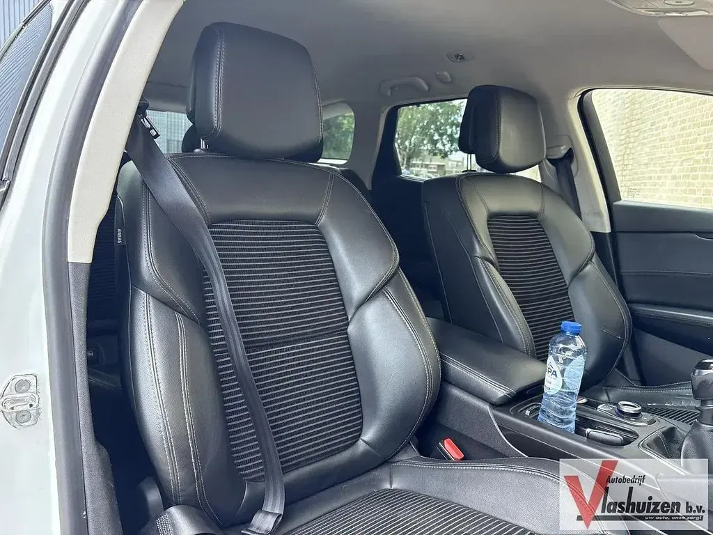 Gebraucht Renault Talisman Intens 110 PS (80 kW) 2016 Weiß Kombi