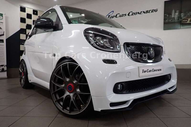 Weiß Gebraucht 2019 Smart ForTwo Cabrio Brabus Xclusive Cabrio | 28.950 € - Bild 1/4