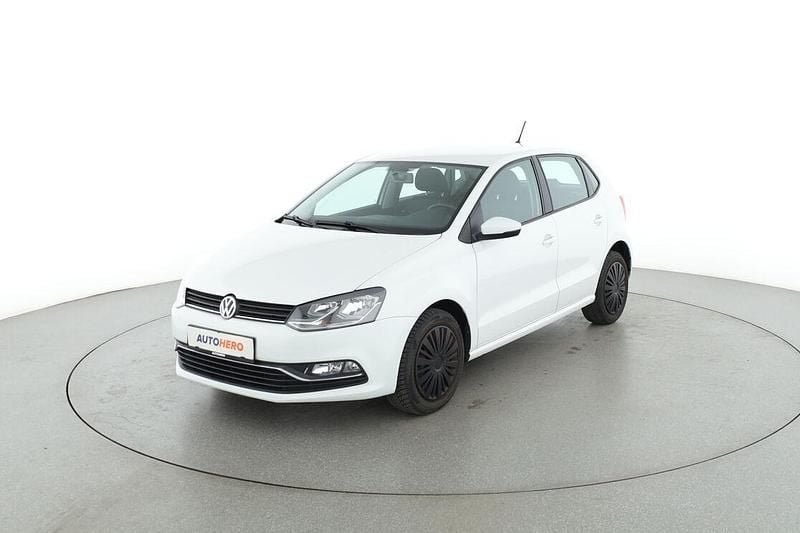 Weiß Gebraucht 2014 VW Polo Comfortline Limousine | 8.930 € (Guter Preis) - Bild 1/3