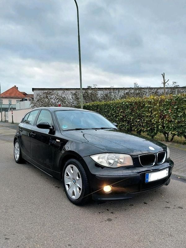 Schwarz Gebraucht 2007 BMW 120 Advantage Kleinwagen | 2.100 € (Superpreis) - Bild 1/4