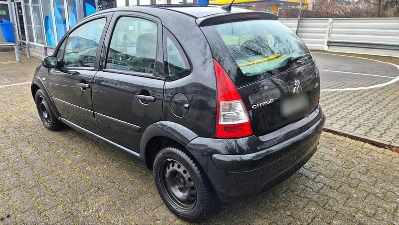 Gebraucht Citroën C3 68 PS (50 kW) 2009 Schwarz Kleinwagen