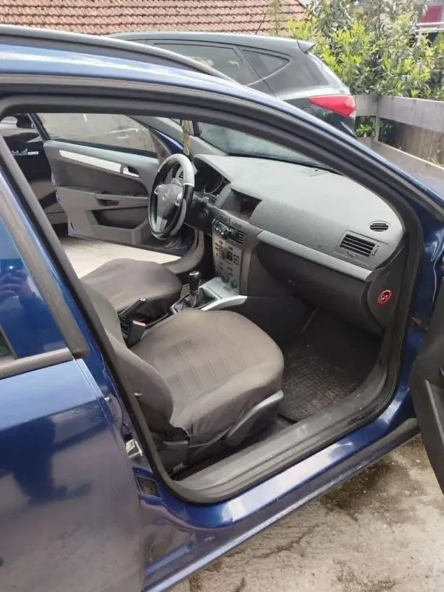 Gebraucht Opel Astra 110 PS (80 kW) 2009 Kombi