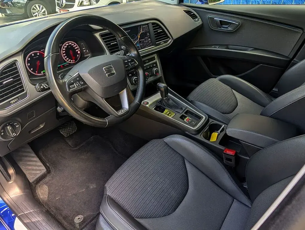 Gebraucht Seat Leon XCELLENCE 150 PS (110 kW) 2020 Blau Limousine