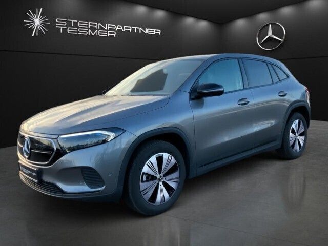 Grau Gebraucht 2023 Mercedes EQA250+ Progressive SUV | 34.390 € (Fairer Preis) - Bild 1/4