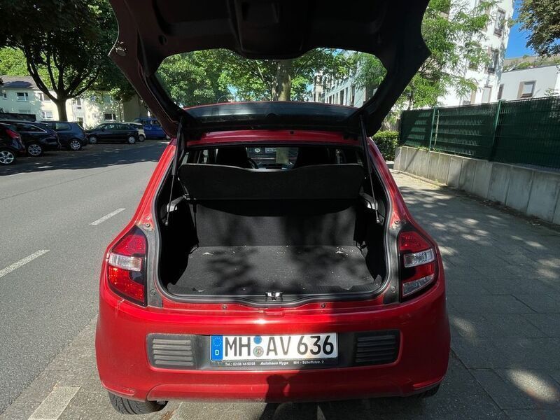 Gebraucht Renault Twingo Dynamique 75 PS (55 kW) 2016 Rot Kleinwagen