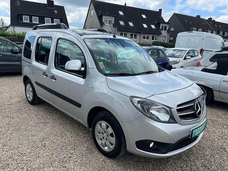 Gebraucht Mercedes Citan 111 110 PS (80 kW) 2016 Silber Kombi