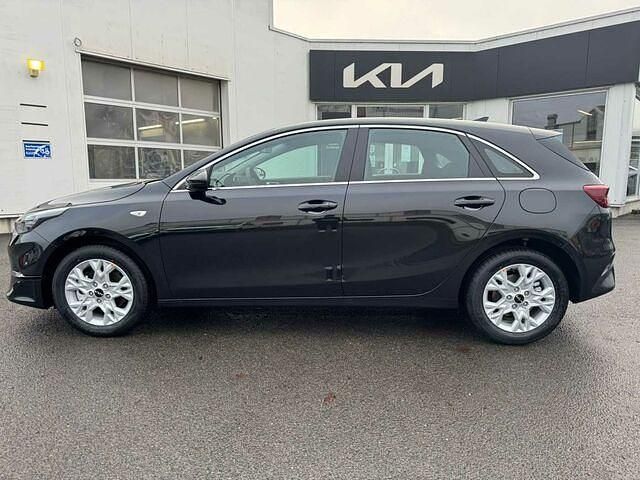 Gebraucht Kia Ceed Vision 140 PS (102 kW) 2022 Schwarz Kleinwagen