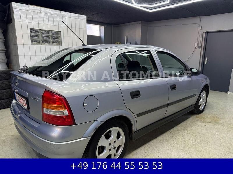 Gebraucht Opel Astra Edition 75 PS (55 kW) 1999 Silber Limousine