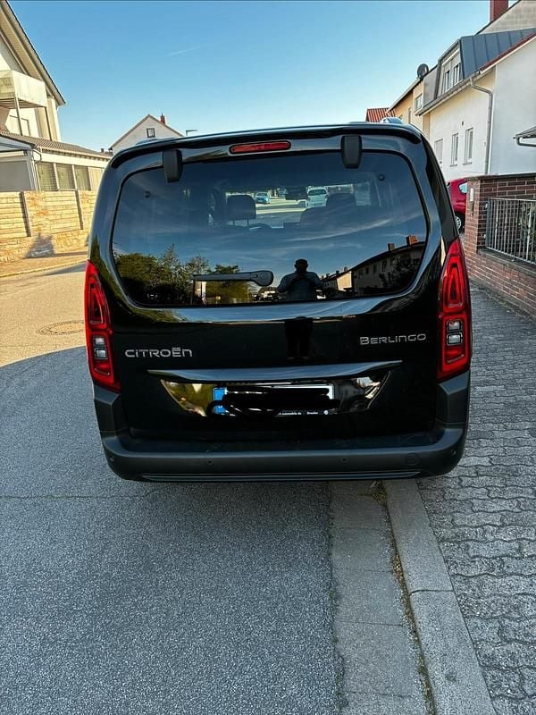 Gebraucht Citroën Berlingo 131 PS (96 kW) 2025 Schwarz Van / Kleinbus