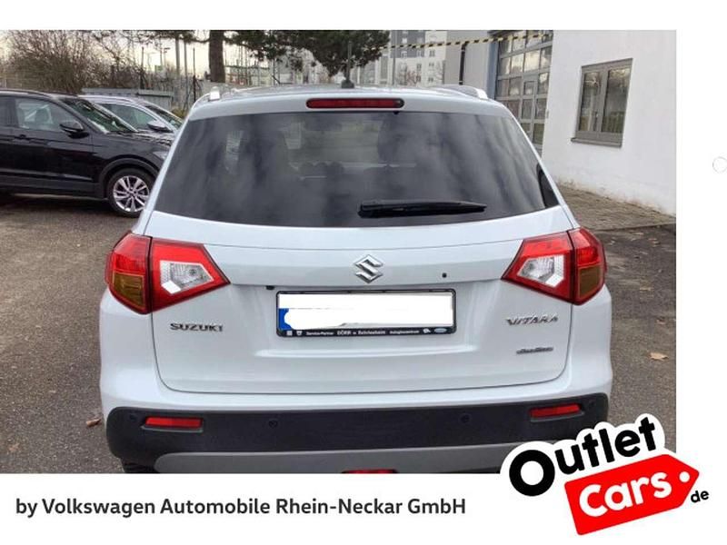 Gebraucht Suzuki Vitara 140 PS (102 kW) 2017 Weiß SUV