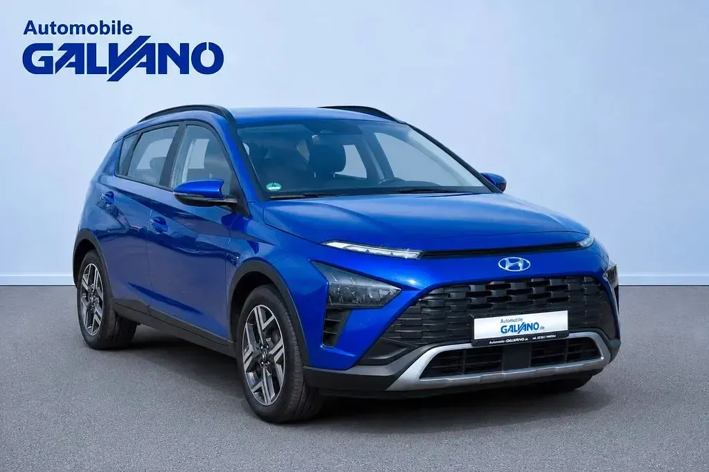 Gebraucht Hyundai Bayon Intro Edition 101 PS (74 kW) 2022 Blau SUV