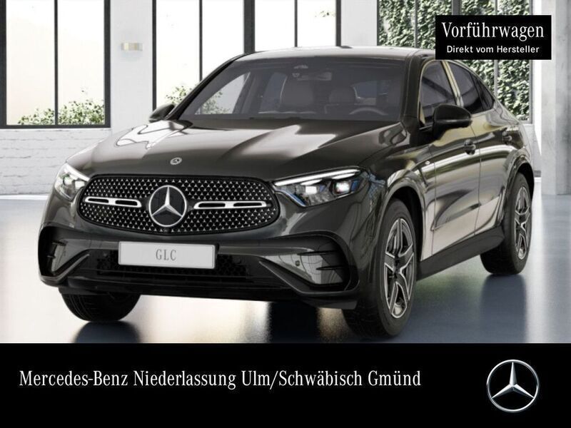 Grau Gebraucht 2025 Mercedes GLC300e AMG Limousine | 71.990 € (Teuer) - Bild 1/4