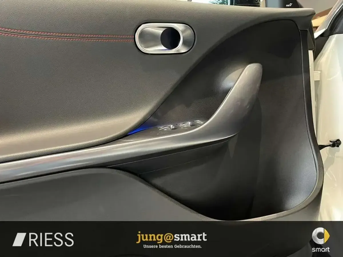 Używany Smart #3 Brabus 314 kW (428 KM) 2025 Biały SUV