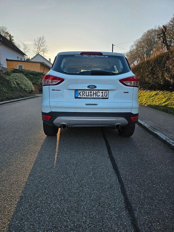 Gebraucht Ford Kuga Business Edition 120 PS (88 kW) 2016 Weiß SUV