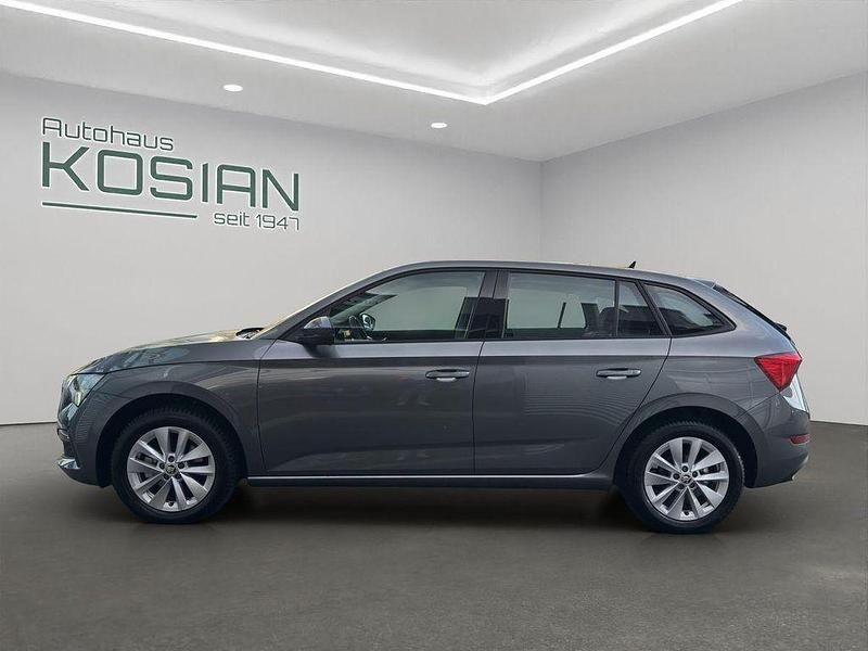Gebraucht Skoda Scala Ambition 150 PS (110 kW) 2023 Grau Kleinwagen