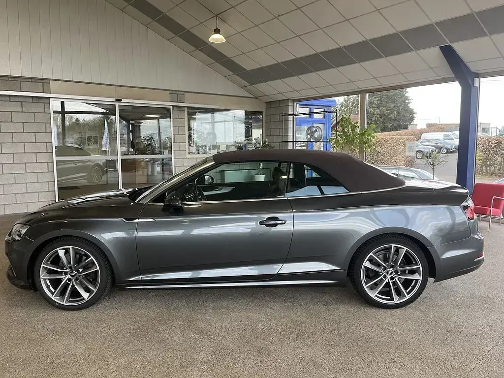 Gebraucht Audi A5 Cabriolet Sport 190 PS (139 kW) 2019 Grau Cabrio