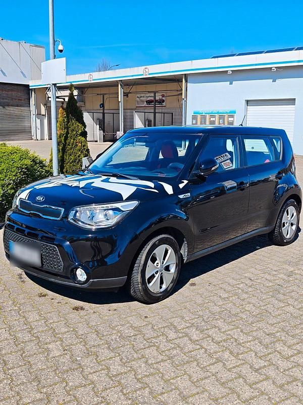 Gebraucht Kia Soul 132 PS (97 kW) 2014 Schwarz SUV