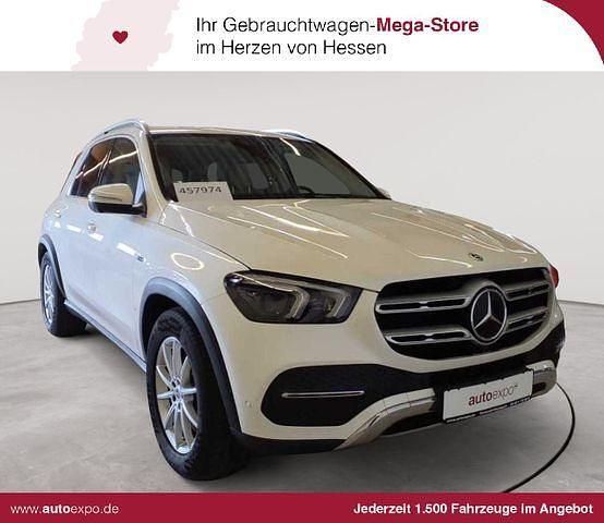 Designo diamantweiß bright metallic Gebraucht 2021 Mercedes GLE350e SUV | 48.690 € - Bild 1/4