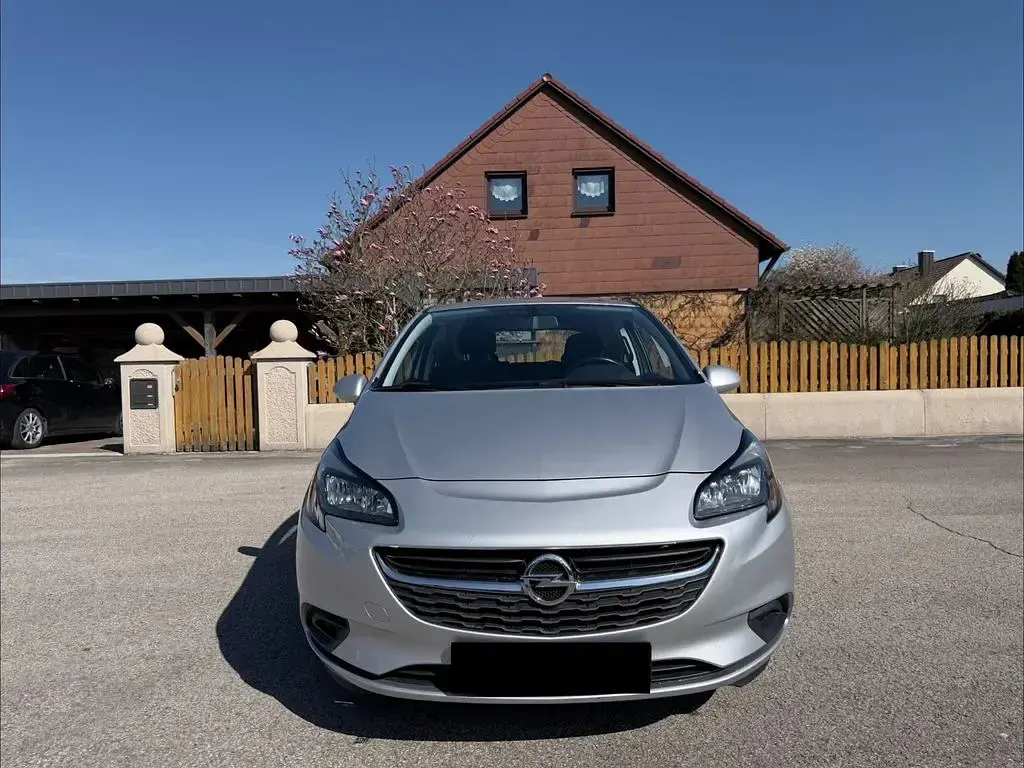 Second-hand Opel Corsa 90 CP (66 kW) 2016 Argintiu Hatchback