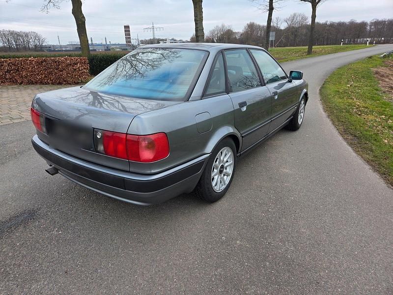 Second-hand Audi 80 90 CP (66 kW) 1994 Gri Berlinǎ