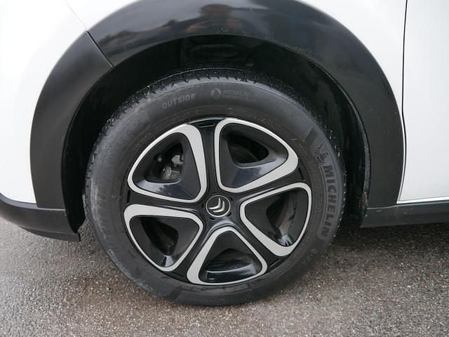 Weiß/dach schwarz weiß/dach schwarz Gebraucht 2022 Citroën C3 PureTech Kleinwagen | 11.837 € (Guter Preis) - Bild 1/4