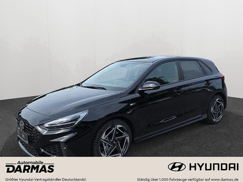 Grau Neu 2025 Hyundai i30 Advantage Limousine | 27.990 € (Fairer Preis) - Bild 1/4