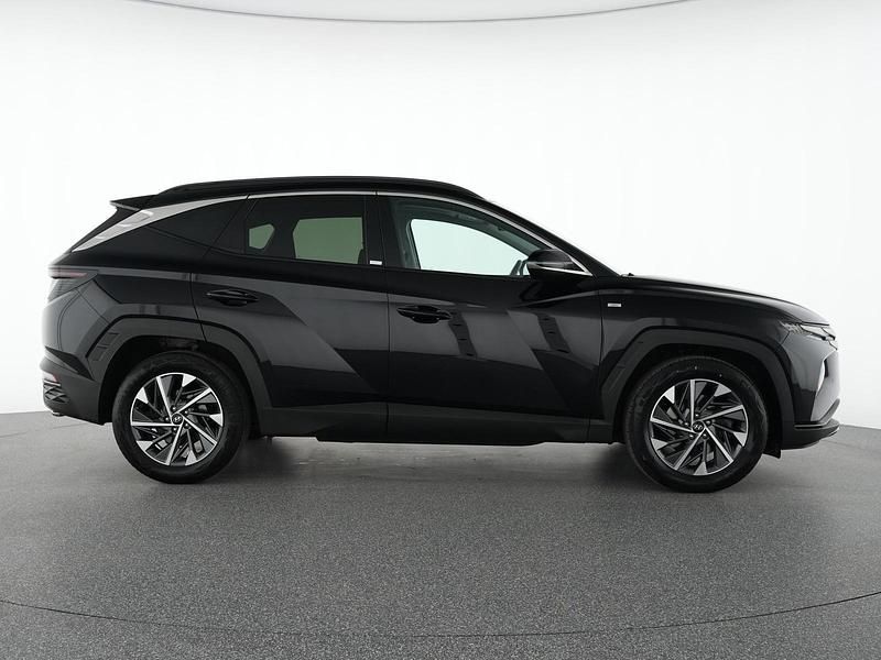 Gebraucht Hyundai Tucson 150 PS (110 kW) 2021 Phantom black SUV