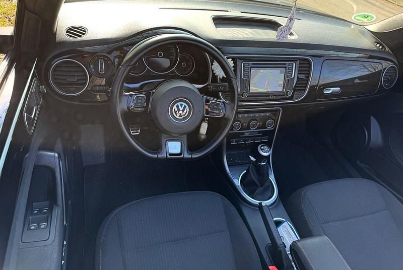 Gebraucht VW Beetle Sound 105 PS (77 kW) 2017 Grau Kleinwagen