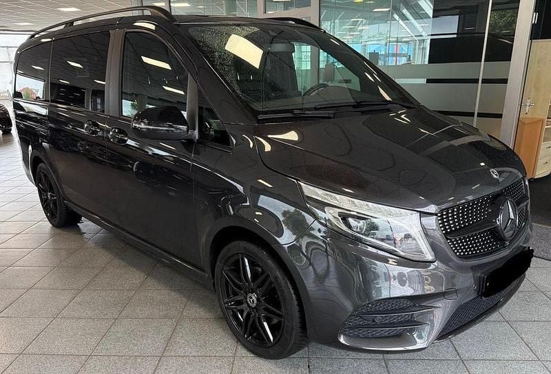 Gebraucht Mercedes V300 AMG line 239 PS (175 kW) 2021 Grau Van / Kleinbus