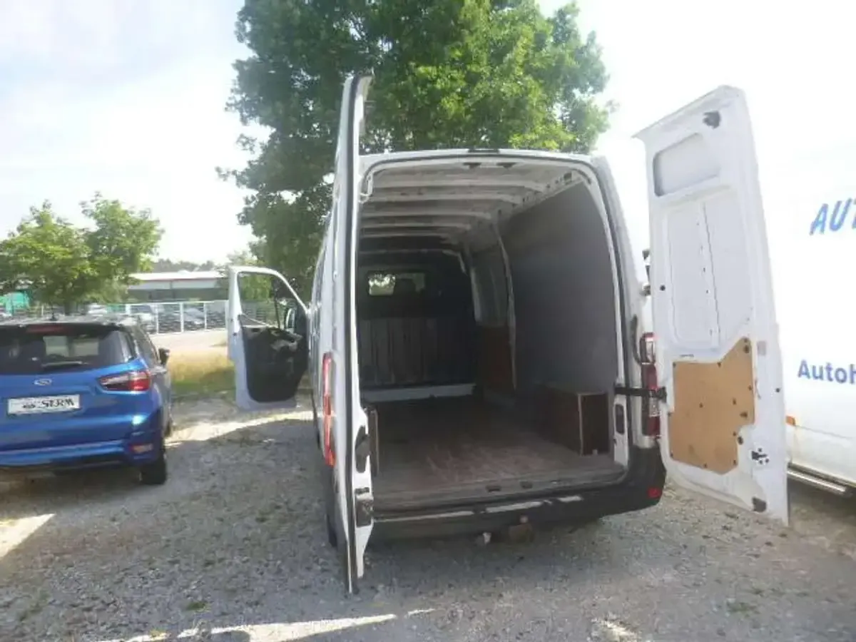 Gebraucht Renault Master 170 PS (125 kW) 2019 Mineral weiss Van / Kleinbus