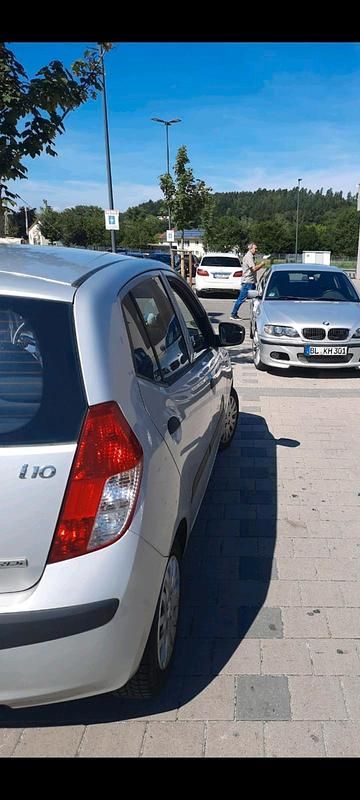 Silber Gebraucht 2008 Hyundai i10 Kleinwagen | 2.300 € - Bild 1/1