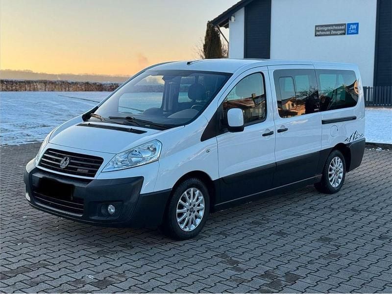 Gebraucht Fiat Scudo 163 PS (119 kW) 2010 Weiß Van