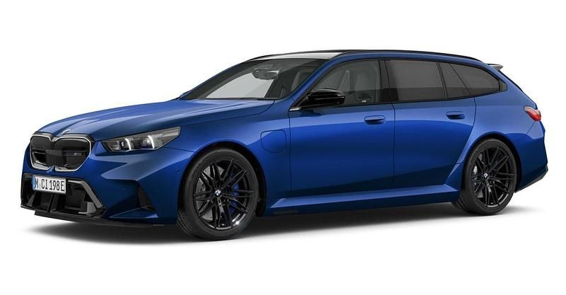 Blau Gebraucht 2025 BMW M5 Comfort Edition Kombi | 132.435 € (Guter Preis) - Bild 1/4