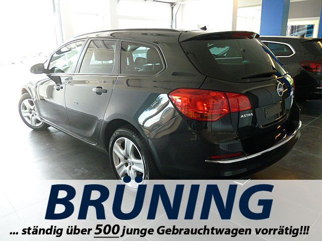 Gebraucht Opel Astra Energy 165 PS (121 kW) 2014 Schwarz metallic Kombi