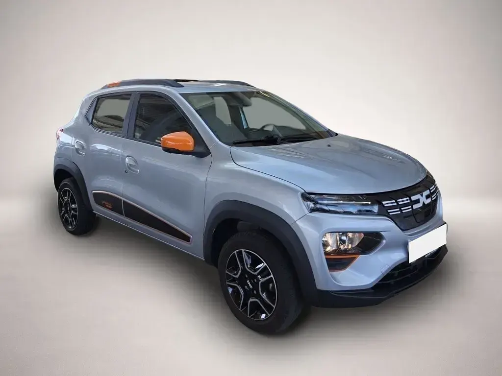 Gebraucht Dacia Spring Essentiel 33 kW (45 PS) 2023 Silber Kleinwagen