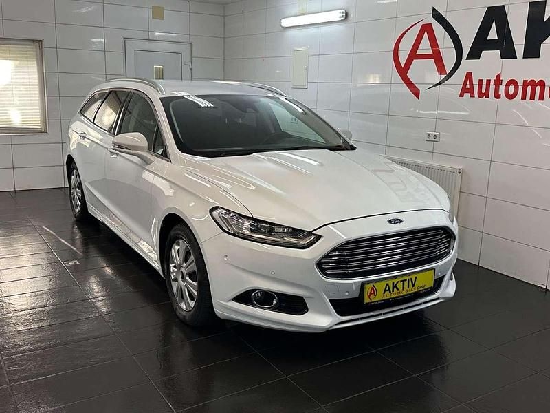 Frozen white Gebraucht 2019 Ford Mondeo Titanium Kombi | 15.650 € (Fairer Preis) - Bild 1/4