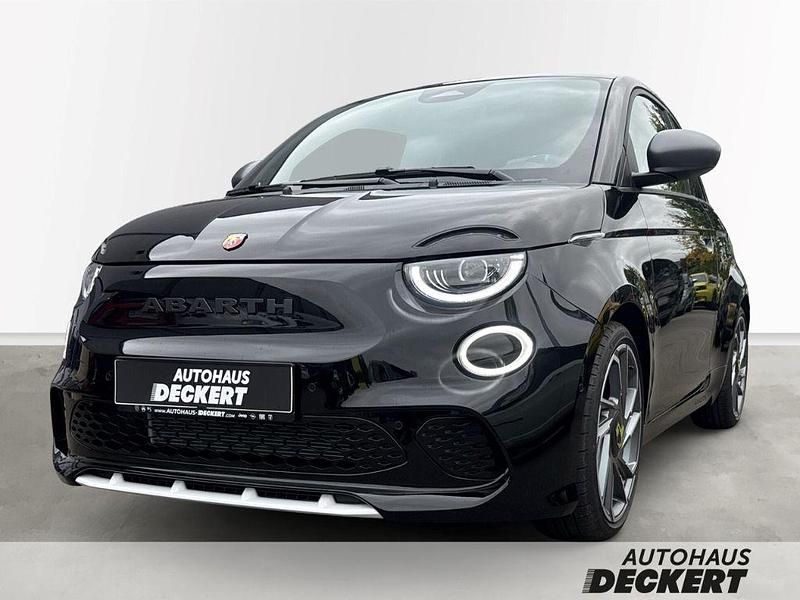 Schwarz Neu 2025 Abarth 500e Turismo Kleinwagen | 43.690 € - Bild 1/4