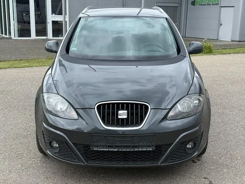 Gebraucht Seat Altea XL Stylance 140 PS (102 kW) 2010 Schwarz Van / Kleinbus