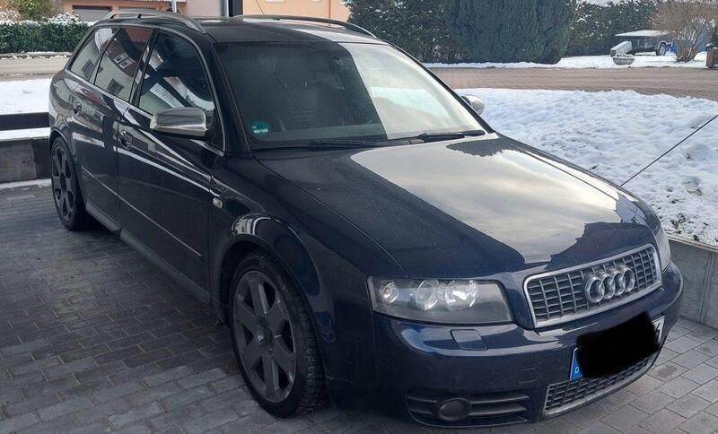 Blau Gebraucht 2003 Audi S4 Sport Kombi | 5.990 € - Bild 1/4