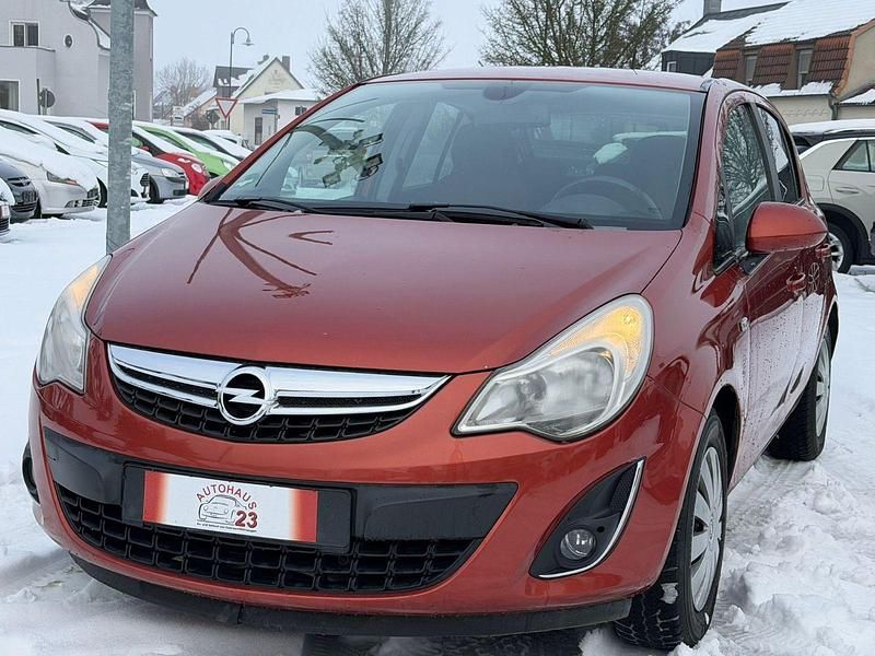 Gebraucht Opel Corsa 101 PS (74 kW) 2011 Rot Kleinwagen