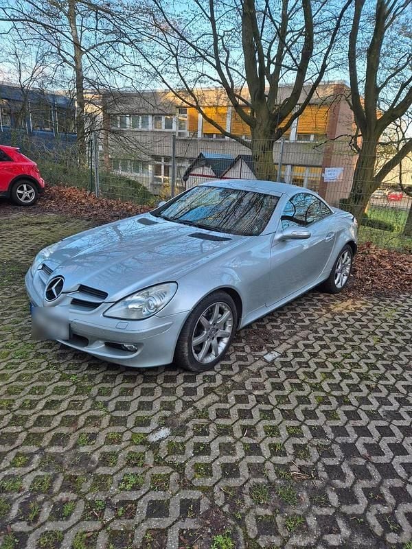 Gebraucht Mercedes SLK350 272 PS (200 kW) 2006 Silber Cabrio