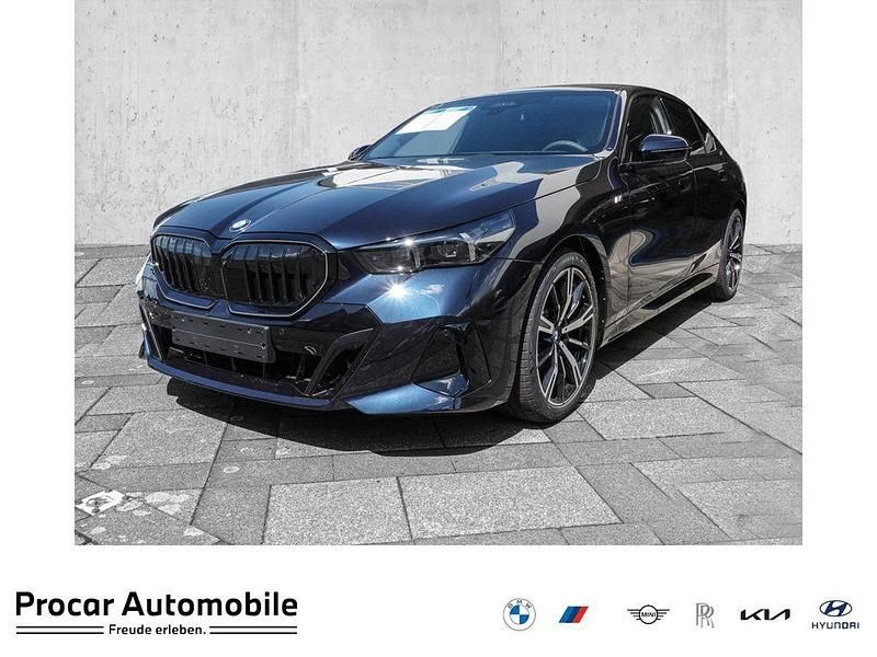 Schwarz Neu 2025 BMW 520 M Sport Limousine | 68.399 € (Etwas zu teuer) - Bild 1/4