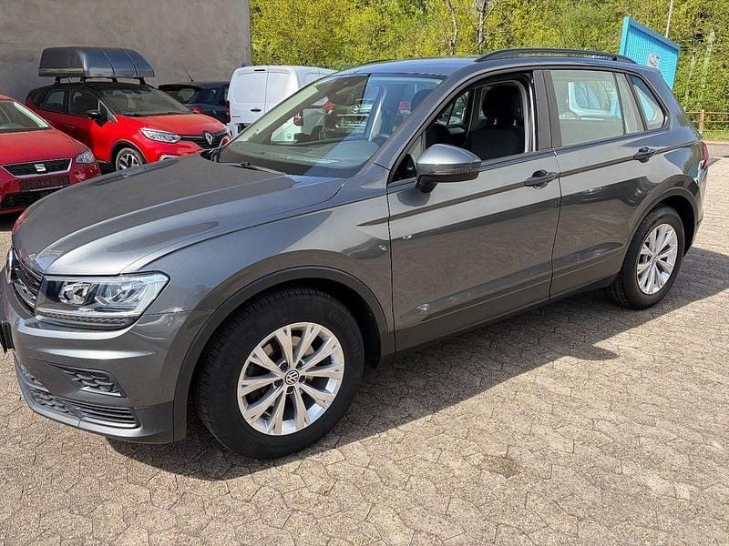 Gebraucht VW Tiguan 125 PS (91 kW) 2018 Grau SUV