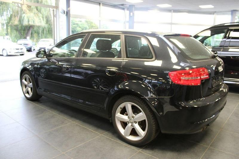 Używany Audi A3 S-Line 125 KM (91 kW) 2012 Czarny Hatchback