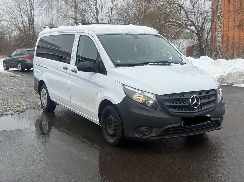 Second-hand Mercedes Vito 114 CP (83 kW) 2017 Alb Van