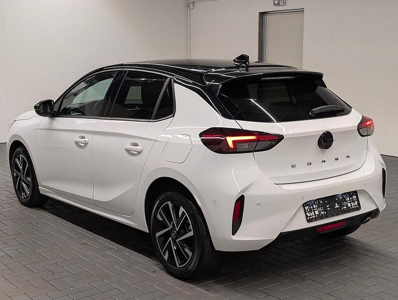 Gebraucht Opel Corsa 101 PS (74 kW) 2024 Arktis weiß Kleinwagen